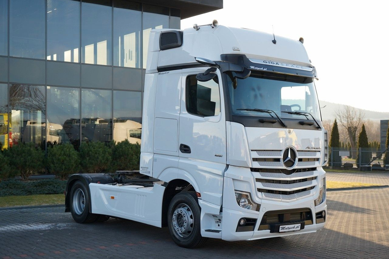 Mercedes-Benz ACTROS L 1851 / GIGA SPACE / RETARDER / 2022 R - Tegljač: slika Mercedes-Benz ACTROS L 1851 / GIGA SPACE / RETARDER / 2022 R - Tegljač Mercedes-Benz ACTROS L 1851 / GIGA SPACE / RETARDER / 2022 R - Tegljač: slika Mercedes-Benz ACTROS L 1851 / GIGA SPACE / RETARDER / 2022 R - Tegljač