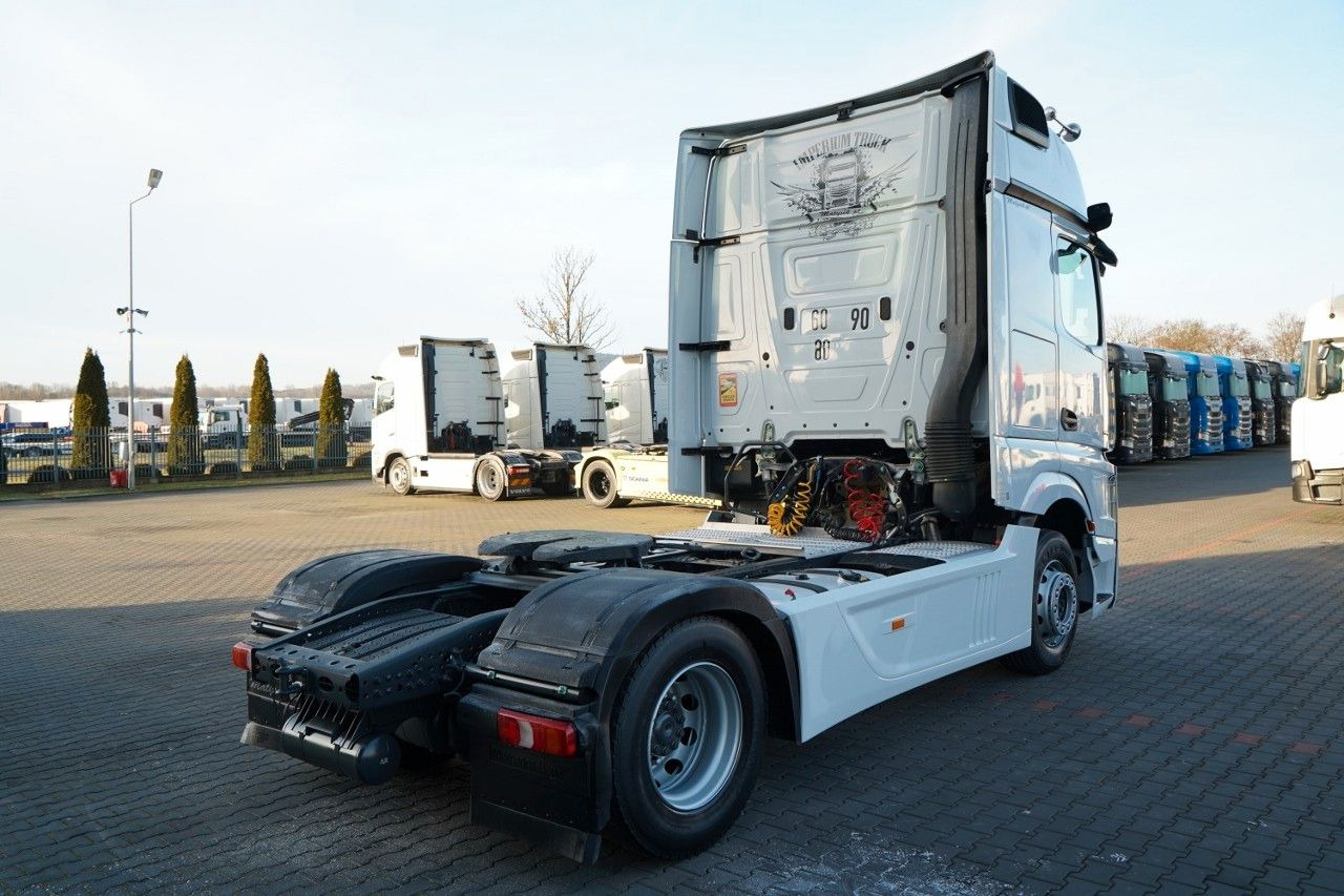 Tegljač Mercedes-Benz ACTROS L 1851 / GIGA SPACE / RETARDER / 2022 R: slika Tegljač Mercedes-Benz ACTROS L 1851 / GIGA SPACE / RETARDER / 2022 R
