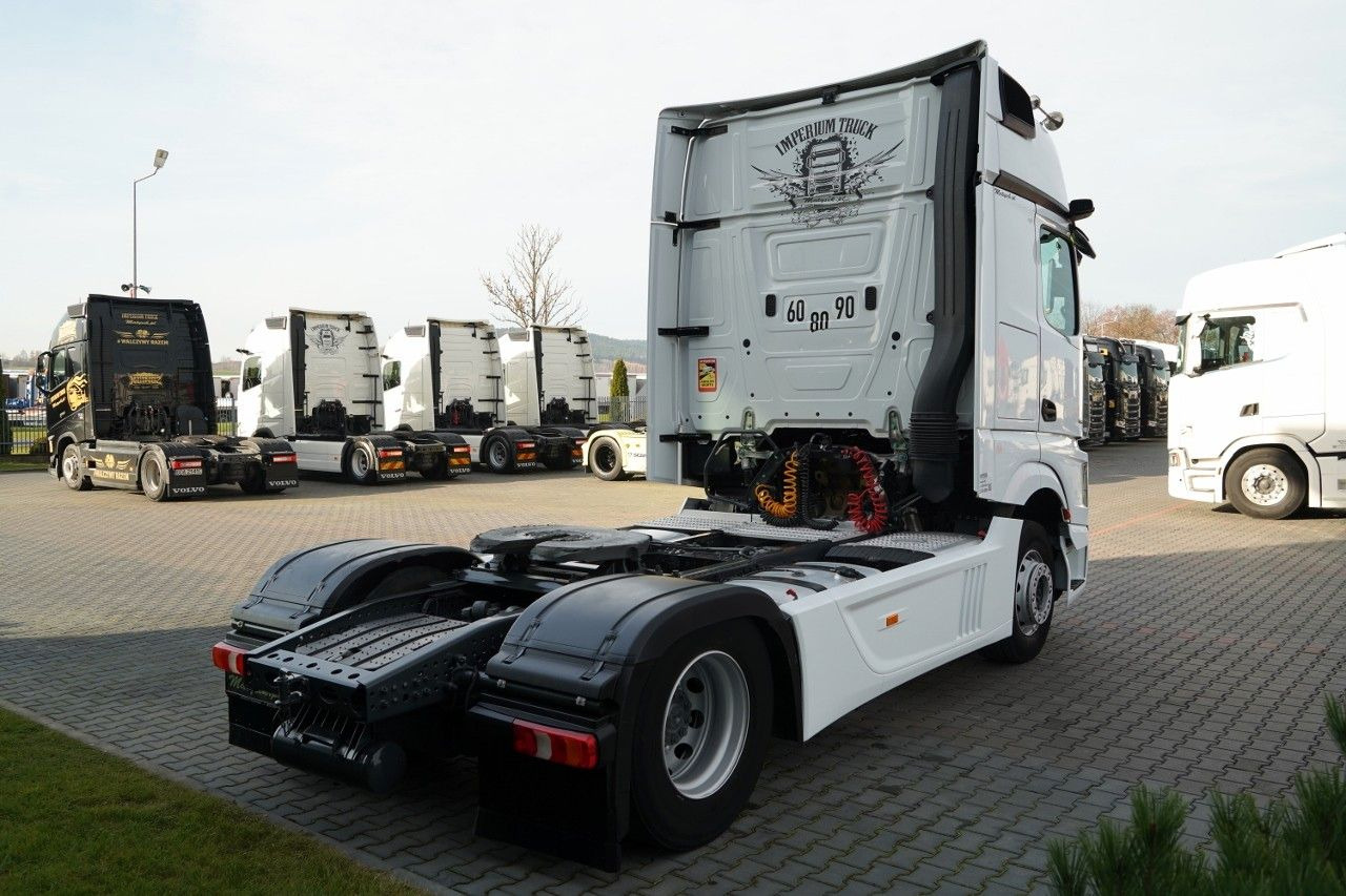 Tegljač Mercedes-Benz ACTROS  L 1851 / GIGA SPACE / RETARDER / 2022 R: slika Tegljač Mercedes-Benz ACTROS  L 1851 / GIGA SPACE / RETARDER / 2022 R