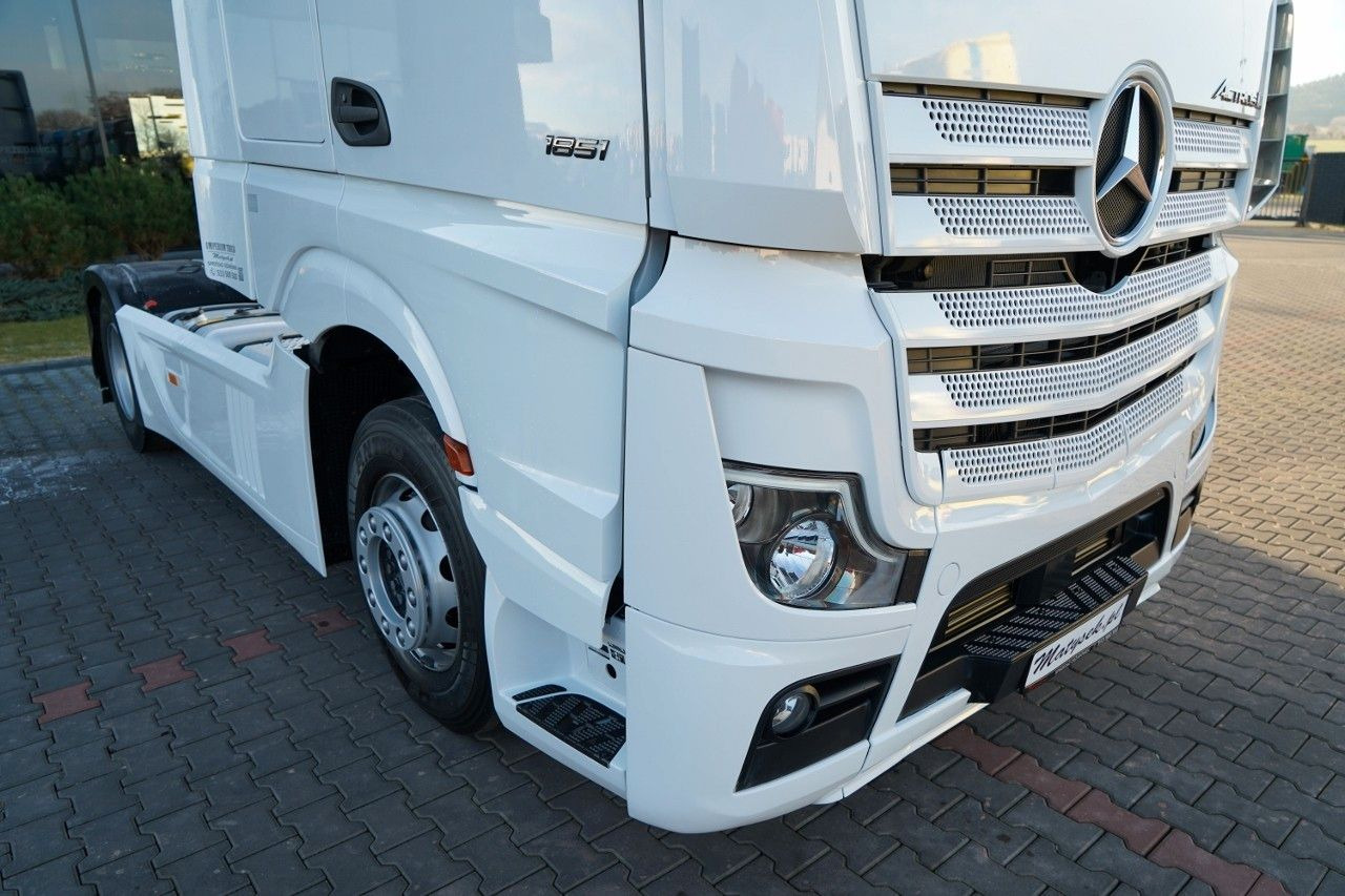 Tegljač Mercedes-Benz ACTROS L 1851 / GIGA SPACE / RETARDER / 2022 R: slika Tegljač Mercedes-Benz ACTROS L 1851 / GIGA SPACE / RETARDER / 2022 R
