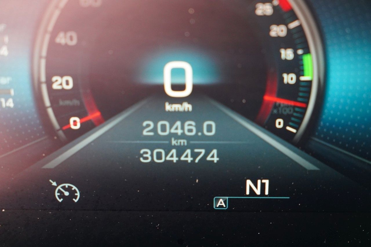 Tegljač Mercedes-Benz ACTROS L 1851 / GIGA SPACE / RETARDER / 2022 R: slika Tegljač Mercedes-Benz ACTROS L 1851 / GIGA SPACE / RETARDER / 2022 R