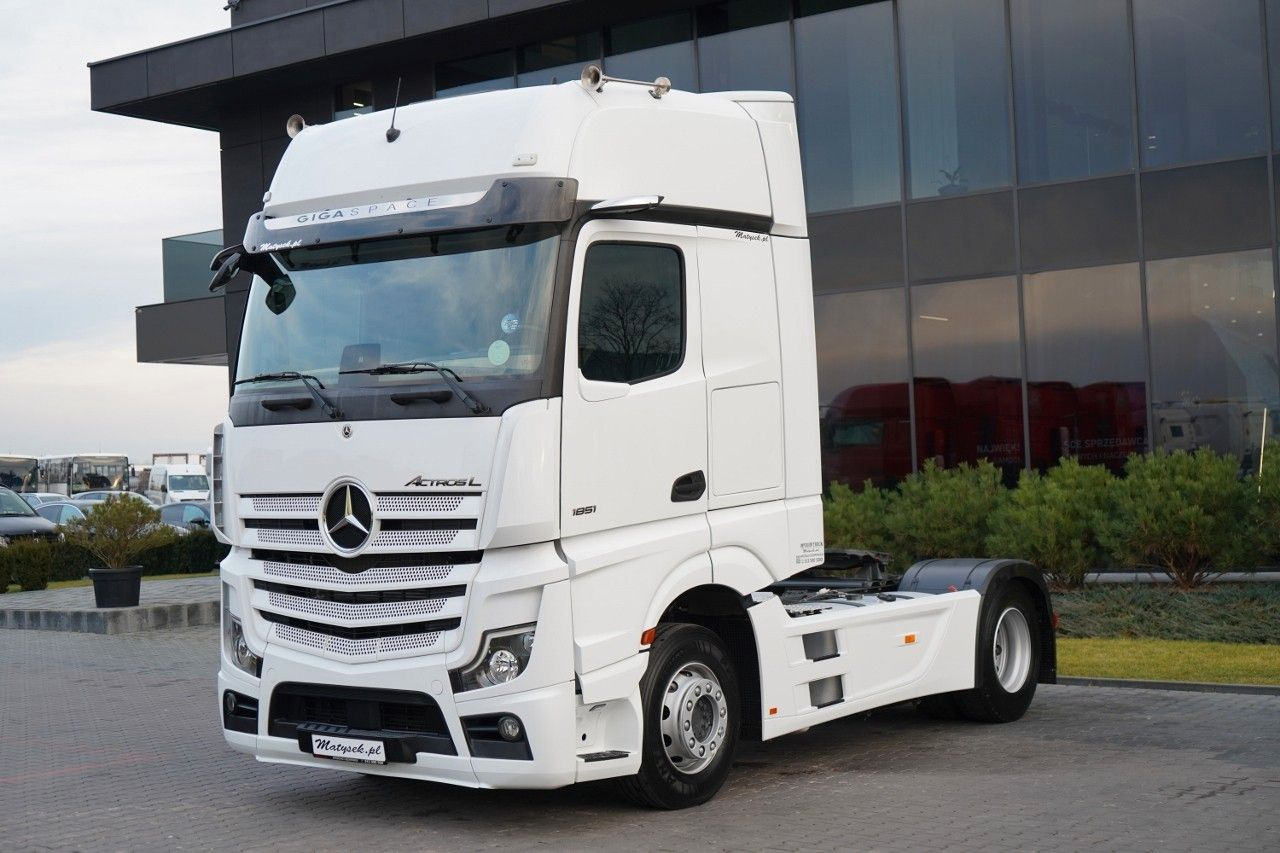 Mercedes-Benz ACTROS L 1851 / GIGA SPACE / RETARDER / 2022 R - Tegljač: slika Mercedes-Benz ACTROS L 1851 / GIGA SPACE / RETARDER / 2022 R - Tegljač Mercedes-Benz ACTROS L 1851 / GIGA SPACE / RETARDER / 2022 R - Tegljač: slika Mercedes-Benz ACTROS L 1851 / GIGA SPACE / RETARDER / 2022 R - Tegljač