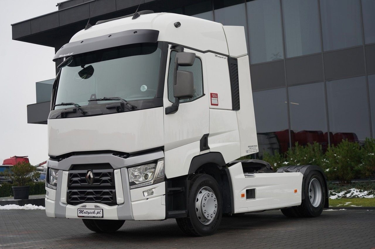 Renault T 460 / STANDARD / EURO 6 - Tegljač: slika Renault T 460 / STANDARD / EURO 6 - Tegljač Renault T 460 / STANDARD / EURO 6 - Tegljač: slika Renault T 460 / STANDARD / EURO 6 - Tegljač