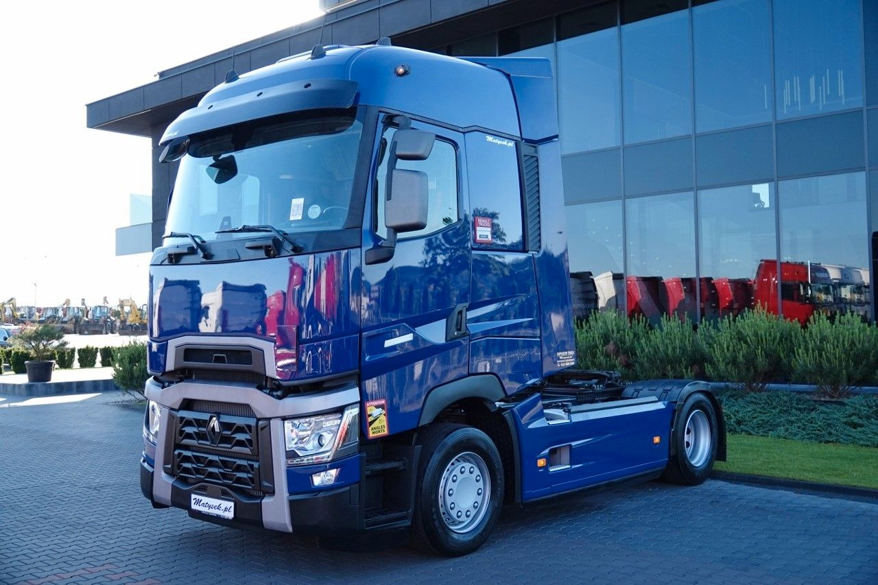 Renault T 520 / 13 L / RETARDER / I-PARK COOL / SKÓRY / Renault T 520 / 13 L / RETARDER / I-PARK COOL / SKÓRY / - Tegljač: slika Renault T 520 / 13 L / RETARDER / I-PARK COOL / SKÓRY / Renault T 520 / 13 L / RETARDER / I-PARK COOL / SKÓRY / - Tegljač Renault T 520 / 13 L / RETARDER / I-PARK COOL / SKÓRY / Renault T 520 / 13 L / RETARDER / I-PARK COOL / SKÓRY / - Tegljač: slika Renault T 520 / 13 L / RETARDER / I-PARK COOL / SKÓRY / Renault T 520 / 13 L / RETARDER / I-PARK COOL / SKÓRY / - Tegljač