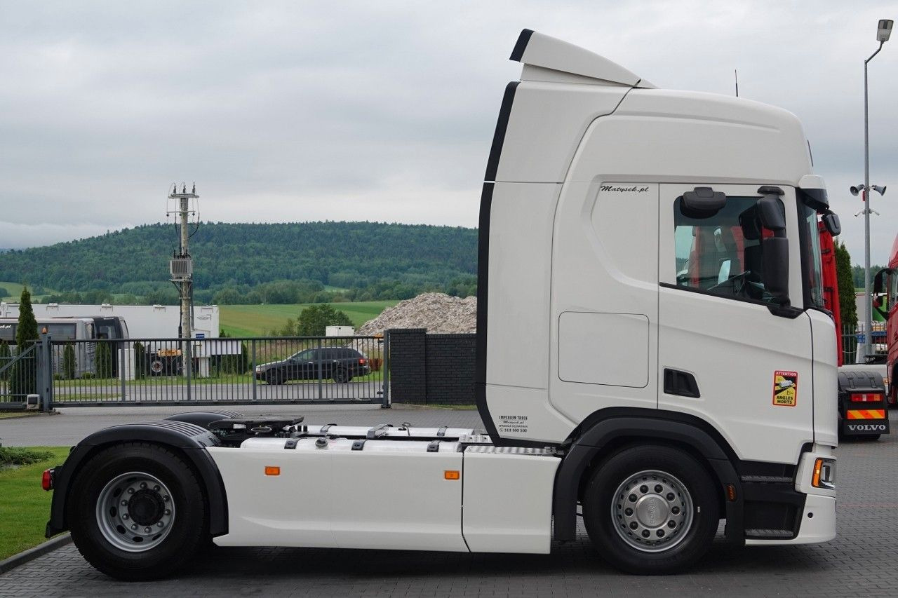 Scania R 450 / RETARDER / FULL AIRMATIC / OPONY 100% / - Tegljač: slika Scania R 450 / RETARDER / FULL AIRMATIC / OPONY 100% / - Tegljač Scania R 450 / RETARDER / FULL AIRMATIC / OPONY 100% / - Tegljač: slika Scania R 450 / RETARDER / FULL AIRMATIC / OPONY 100% / - Tegljač