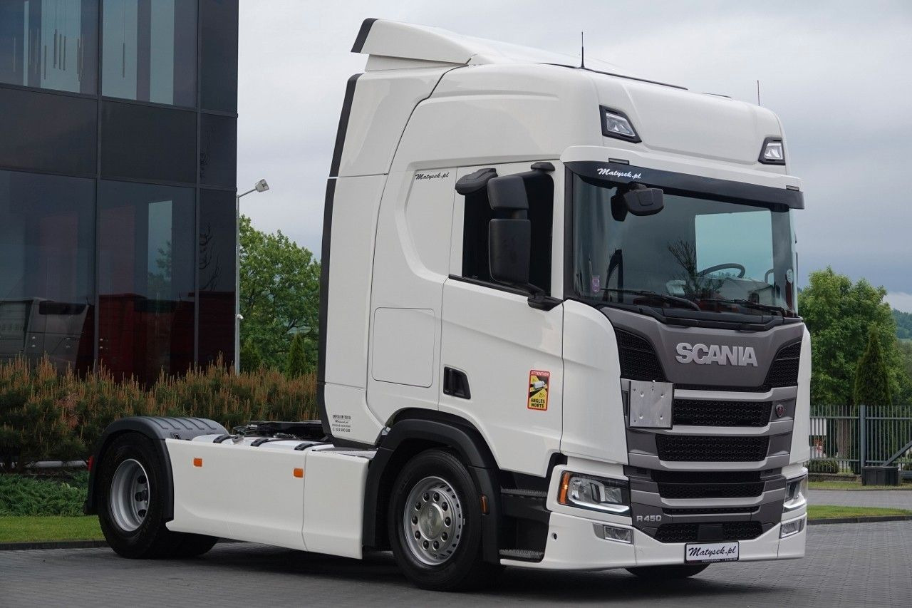 Scania R 450 / RETARDER / FULL AIRMATIC / OPONY 100% / - Tegljač: slika Scania R 450 / RETARDER / FULL AIRMATIC / OPONY 100% / - Tegljač Scania R 450 / RETARDER / FULL AIRMATIC / OPONY 100% / - Tegljač: slika Scania R 450 / RETARDER / FULL AIRMATIC / OPONY 100% / - Tegljač