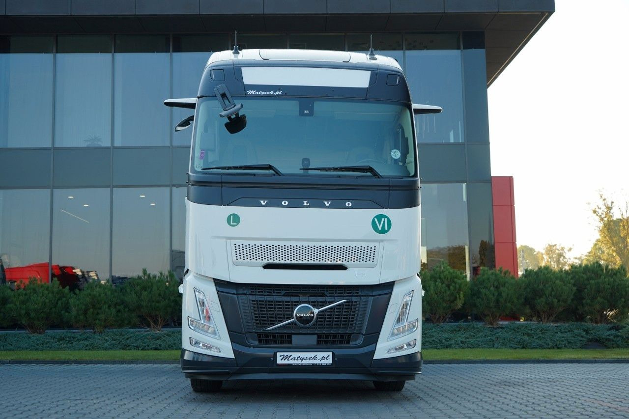 Volvo FH 500 AERO / 2025 ROK / I-SAVE / XXL / GWARANCJ - Tegljač: slika Volvo FH 500 AERO / 2025 ROK / I-SAVE / XXL / GWARANCJ - Tegljač Volvo FH 500 AERO / 2025 ROK / I-SAVE / XXL / GWARANCJ - Tegljač: slika Volvo FH 500 AERO / 2025 ROK / I-SAVE / XXL / GWARANCJ - Tegljač