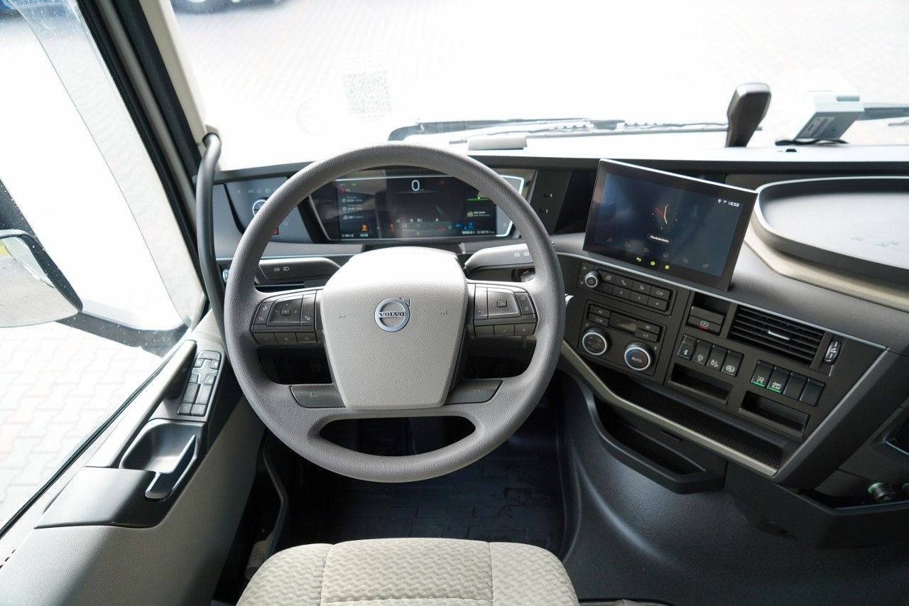 Tegljač Volvo FH 500 / XXL / I-SAVE / LOWDECK / MEGA / I-PARK Volvo FH 500 / XXL / I-SAVE / LOWDECK / MEGA / I-PARK: slika Tegljač Volvo FH 500 / XXL / I-SAVE / LOWDECK / MEGA / I-PARK Volvo FH 500 / XXL / I-SAVE / LOWDECK / MEGA / I-PARK Tegljač Volvo FH 500 / XXL / I-SAVE / LOWDECK / MEGA / I-PARK Volvo FH 500 / XXL / I-SAVE / LOWDECK / MEGA / I-PARK: slika Tegljač Volvo FH 500 / XXL / I-SAVE / LOWDECK / MEGA / I-PARK Volvo FH 500 / XXL / I-SAVE / LOWDECK / MEGA / I-PARK