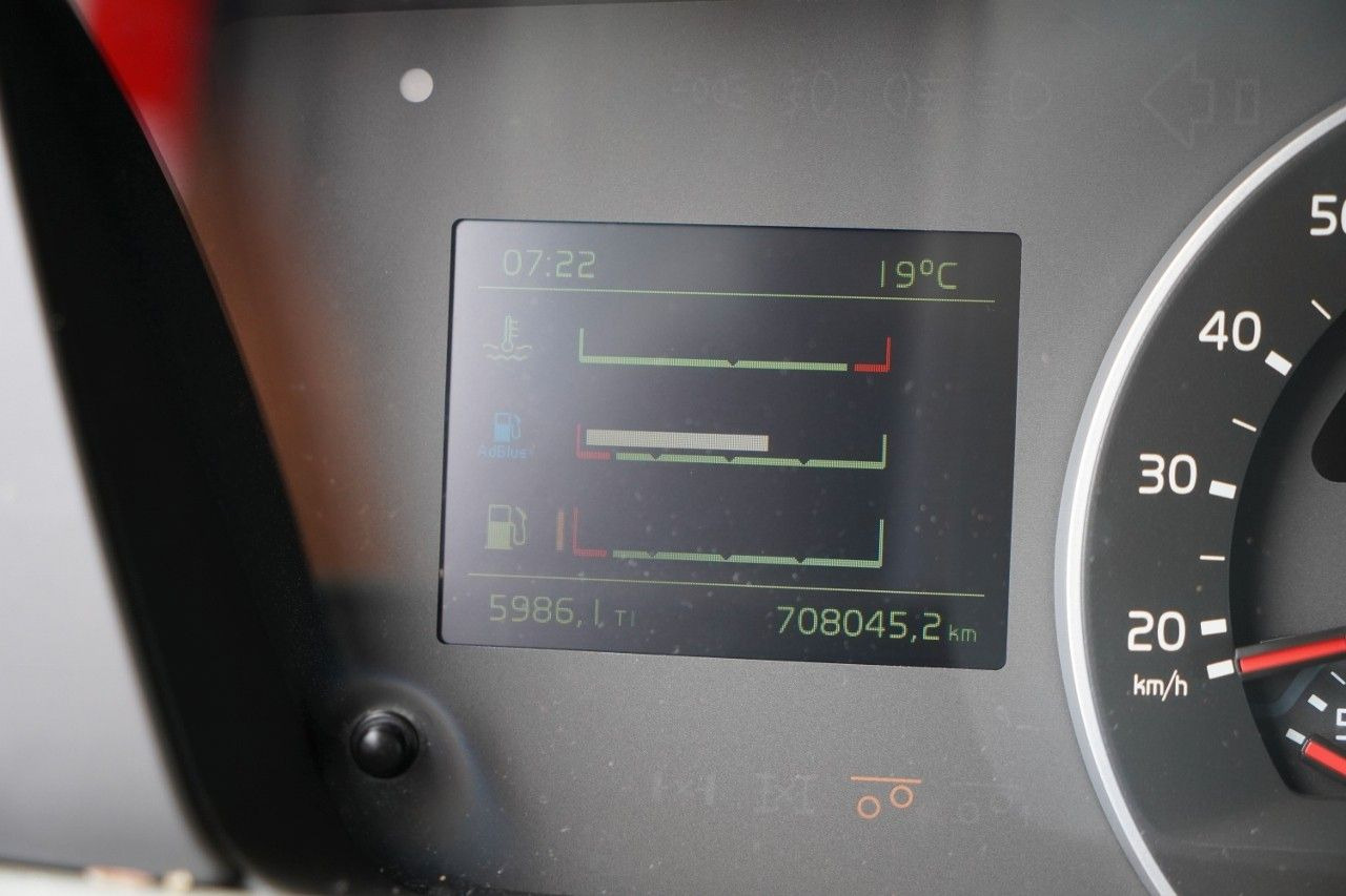 Kamion s ceradom Volvo FH 460 / I-SAVE / ZESTAW TANDEM 120 M3 / PRZEJAZ: slika Kamion s ceradom Volvo FH 460 / I-SAVE / ZESTAW TANDEM 120 M3 / PRZEJAZ