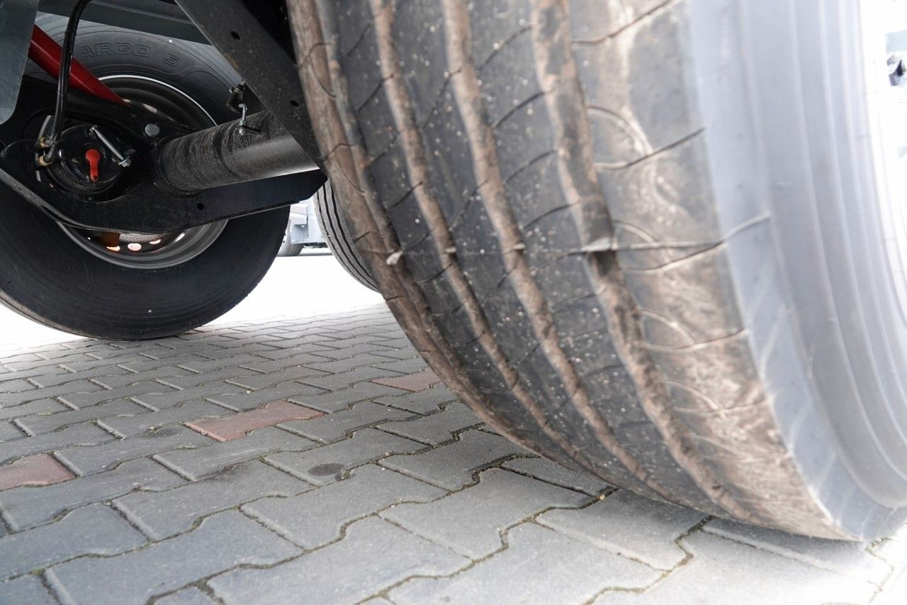 Kiper poluprikolica ZASŁAW WYWROTKA 26 m3 / FABRYCZNIE NOWA / STALOWA / RYN: slika Kiper poluprikolica ZASŁAW WYWROTKA 26 m3 / FABRYCZNIE NOWA / STALOWA / RYN