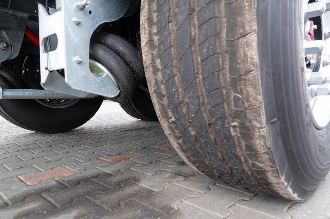 Kiper poluprikolica ZASŁAW WYWROTKA 26 m3 / FABRYCZNIE NOWA / STALOWA / RYN: slika Kiper poluprikolica ZASŁAW WYWROTKA 26 m3 / FABRYCZNIE NOWA / STALOWA / RYN