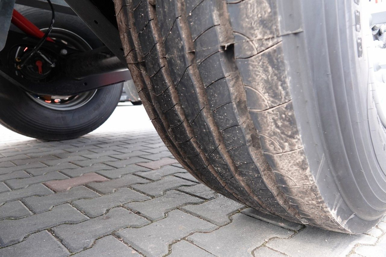 Kiper poluprikolica ZASŁAW WYWROTKA 26 m3 / FABRYCZNIE NOWA / STALOWA / RYN: slika Kiper poluprikolica ZASŁAW WYWROTKA 26 m3 / FABRYCZNIE NOWA / STALOWA / RYN