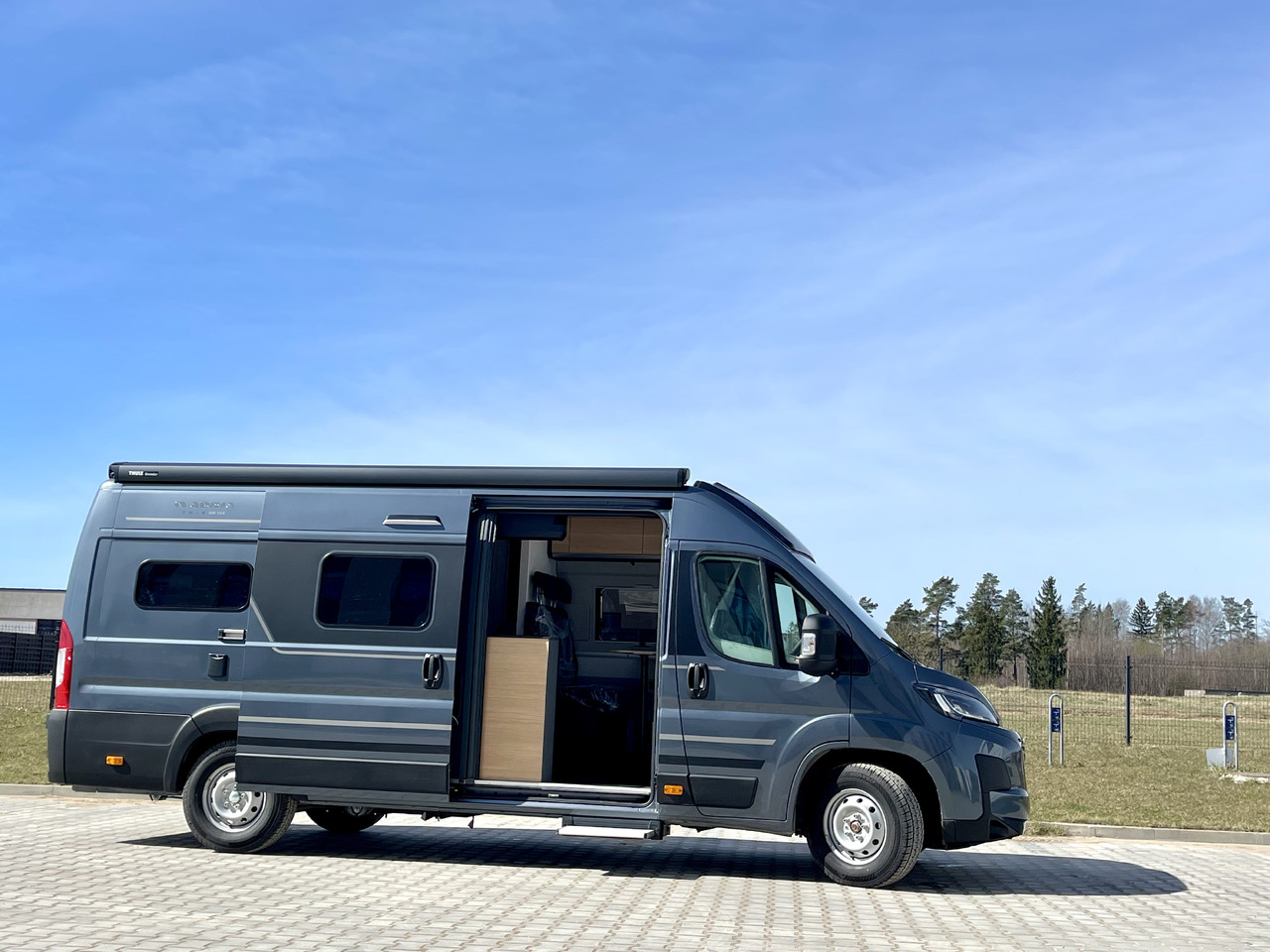 ADRIA TWIN 640 SGX - Kamp kombi: slika ADRIA TWIN 640 SGX - Kamp kombi ADRIA TWIN 640 SGX - Kamp kombi: slika ADRIA TWIN 640 SGX - Kamp kombi