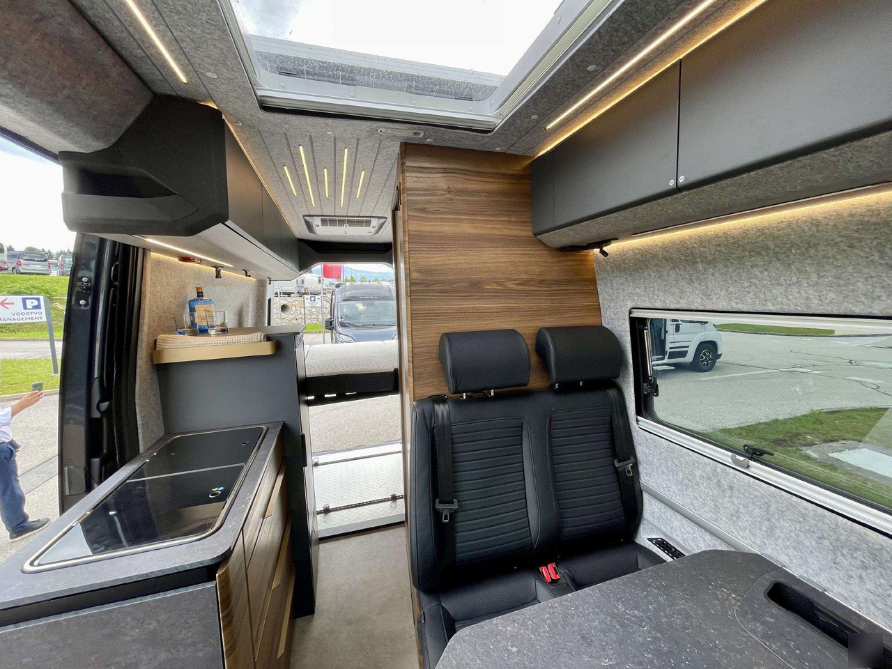 Novi Kamp kombi Adria Super Twin: slika Novi Kamp kombi Adria Super Twin