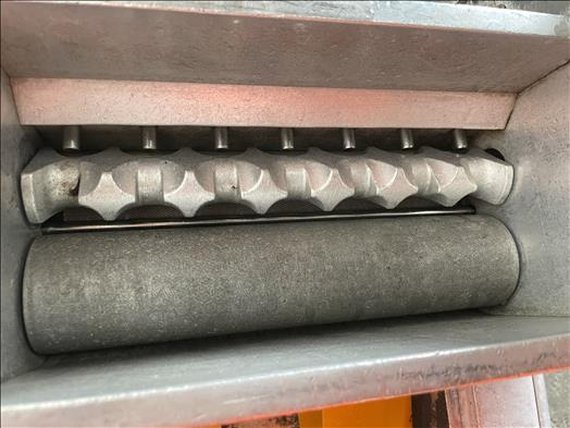 AFT buttering machine - Pekarska oprema: slika AFT buttering machine - Pekarska oprema AFT buttering machine - Pekarska oprema: slika AFT buttering machine - Pekarska oprema
