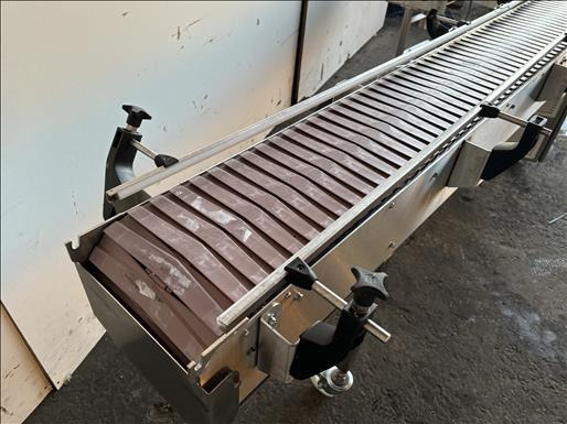 Arnott 90 degree conveyor - Transporter: slika Arnott 90 degree conveyor - Transporter Arnott 90 degree conveyor - Transporter: slika Arnott 90 degree conveyor - Transporter