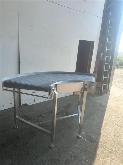 NNP 90 degree conveyor - Transporter: slika NNP 90 degree conveyor - Transporter NNP 90 degree conveyor - Transporter: slika NNP 90 degree conveyor - Transporter