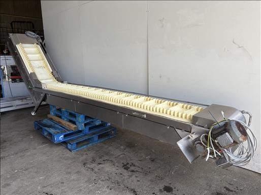NNP Flighted elevator conveyor - Transporter: slika NNP Flighted elevator conveyor - Transporter NNP Flighted elevator conveyor - Transporter: slika NNP Flighted elevator conveyor - Transporter