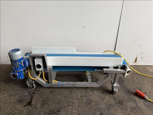 NNP Stainless conveyor - Transporter: slika NNP Stainless conveyor - Transporter NNP Stainless conveyor - Transporter: slika NNP Stainless conveyor - Transporter