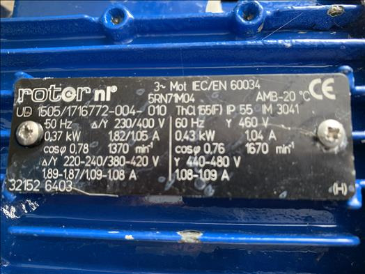 NNP Stainless conveyor - Transporter: slika NNP Stainless conveyor - Transporter NNP Stainless conveyor - Transporter: slika NNP Stainless conveyor - Transporter
