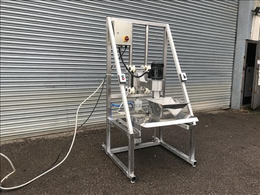NNP Tote bin mixer - Oprema za prehrambenu industriju: slika NNP Tote bin mixer - Oprema za prehrambenu industriju NNP Tote bin mixer - Oprema za prehrambenu industriju: slika NNP Tote bin mixer - Oprema za prehrambenu industriju