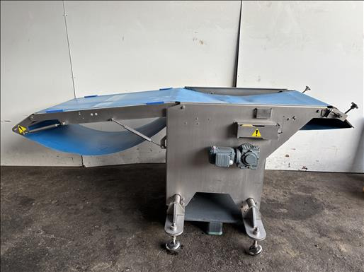 Reading Bakery Systems Stainless conveyor - Transporter: slika Reading Bakery Systems Stainless conveyor - Transporter Reading Bakery Systems Stainless conveyor - Transporter: slika Reading Bakery Systems Stainless conveyor - Transporter