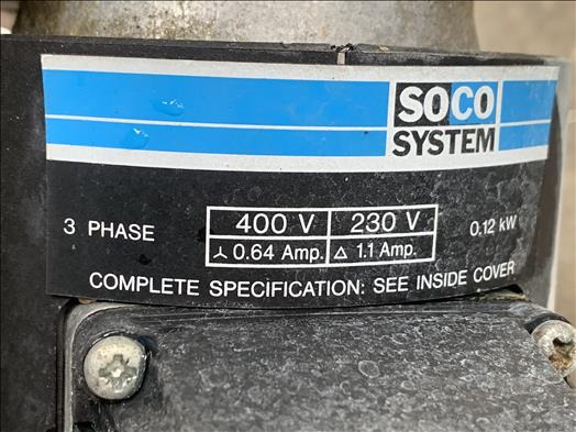 Soco systems 90 degree driven roller conveyor - Transporter: slika Soco systems 90 degree driven roller conveyor - Transporter Soco systems 90 degree driven roller conveyor - Transporter: slika Soco systems 90 degree driven roller conveyor - Transporter