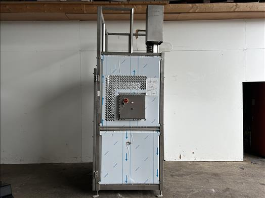 Syspal Totebin hoist - Oprema za prehrambenu industriju: slika Syspal Totebin hoist - Oprema za prehrambenu industriju Syspal Totebin hoist - Oprema za prehrambenu industriju: slika Syspal Totebin hoist - Oprema za prehrambenu industriju
