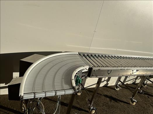 Unitech 180 degree conveyor - Transporter: slika Unitech 180 degree conveyor - Transporter Unitech 180 degree conveyor - Transporter: slika Unitech 180 degree conveyor - Transporter