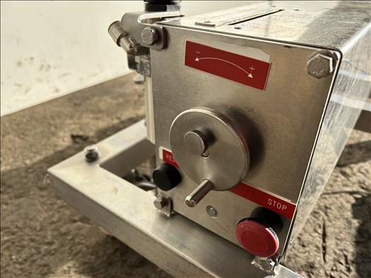 Winyard Minifill MKIII Depositor - Oprema za prehrambenu industriju: slika Winyard Minifill MKIII Depositor - Oprema za prehrambenu industriju Winyard Minifill MKIII Depositor - Oprema za prehrambenu industriju: slika Winyard Minifill MKIII Depositor - Oprema za prehrambenu industriju