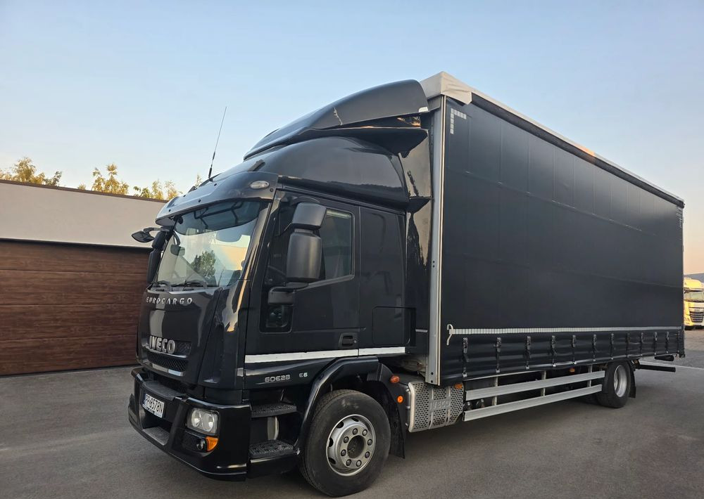 Iveco EUROCARGO 160E28 19 PAL. / FIRANKA / MANUAL / - Kamion s ceradom: slika Iveco EUROCARGO 160E28 19 PAL. / FIRANKA / MANUAL / - Kamion s ceradom Iveco EUROCARGO 160E28 19 PAL. / FIRANKA / MANUAL / - Kamion s ceradom: slika Iveco EUROCARGO 160E28 19 PAL. / FIRANKA / MANUAL / - Kamion s ceradom