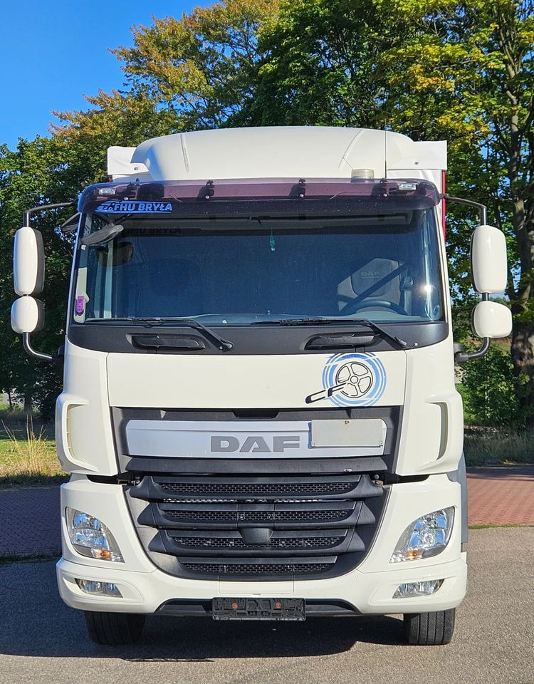 DAF CF370/410/BURTO-FIRANKA/RETARDER/WINDA/OŚ SKRĘTNA-PODNOSZONA/E6/SPROWADZONY/20PALET/BURTO-FIRANKA - Kamion s ceradom: slika DAF CF370/410/BURTO-FIRANKA/RETARDER/WINDA/OŚ SKRĘTNA-PODNOSZONA/E6/SPROWADZONY/20PALET/BURTO-FIRANKA - Kamion s ceradom DAF CF370/410/BURTO-FIRANKA/RETARDER/WINDA/OŚ SKRĘTNA-PODNOSZONA/E6/SPROWADZONY/20PALET/BURTO-FIRANKA - Kamion s ceradom: slika DAF CF370/410/BURTO-FIRANKA/RETARDER/WINDA/OŚ SKRĘTNA-PODNOSZONA/E6/SPROWADZONY/20PALET/BURTO-FIRANKA - Kamion s ceradom