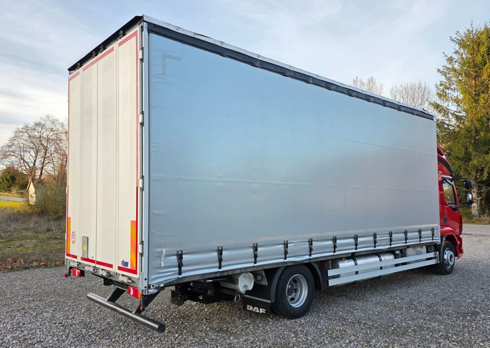 DAF LF 290 / WINDA / 16TON DMC / 3M WYSOKOŚĆ / JUMBO / FIRANKA / SYPIALKA / AUTOMAT / JEDEN WŁAŚCICIE / EURO 6 / 2017/ SPROWADZONY / 19 PALET / DUŻA ŁADOWNOŚĆ / - Kamion s ceradom: slika DAF LF 290 / WINDA / 16TON DMC / 3M WYSOKOŚĆ / JUMBO / FIRANKA / SYPIALKA / AUTOMAT / JEDEN WŁAŚCICIE / EURO 6 / 2017/ SPROWADZONY / 19 PALET / DUŻA ŁADOWNOŚĆ / - Kamion s ceradom DAF LF 290 / WINDA / 16TON DMC / 3M WYSOKOŚĆ / JUMBO / FIRANKA / SYPIALKA / AUTOMAT / JEDEN WŁAŚCICIE / EURO 6 / 2017/ SPROWADZONY / 19 PALET / DUŻA ŁADOWNOŚĆ / - Kamion s ceradom: slika DAF LF 290 / WINDA / 16TON DMC / 3M WYSOKOŚĆ / JUMBO / FIRANKA / SYPIALKA / AUTOMAT / JEDEN WŁAŚCICIE / EURO 6 / 2017/ SPROWADZONY / 19 PALET / DUŻA ŁADOWNOŚĆ / - Kamion s ceradom