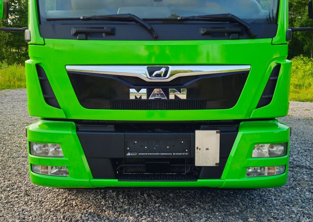 MAN TGL12.250/E6/20PALET/10.2018/SERWISOWANY/NISKI PRZEBIEG/WINDA/FIRANKA//JAK NOWY/SERWISOWANY - Kamion s ceradom: slika MAN TGL12.250/E6/20PALET/10.2018/SERWISOWANY/NISKI PRZEBIEG/WINDA/FIRANKA//JAK NOWY/SERWISOWANY - Kamion s ceradom MAN TGL12.250/E6/20PALET/10.2018/SERWISOWANY/NISKI PRZEBIEG/WINDA/FIRANKA//JAK NOWY/SERWISOWANY - Kamion s ceradom: slika MAN TGL12.250/E6/20PALET/10.2018/SERWISOWANY/NISKI PRZEBIEG/WINDA/FIRANKA//JAK NOWY/SERWISOWANY - Kamion s ceradom