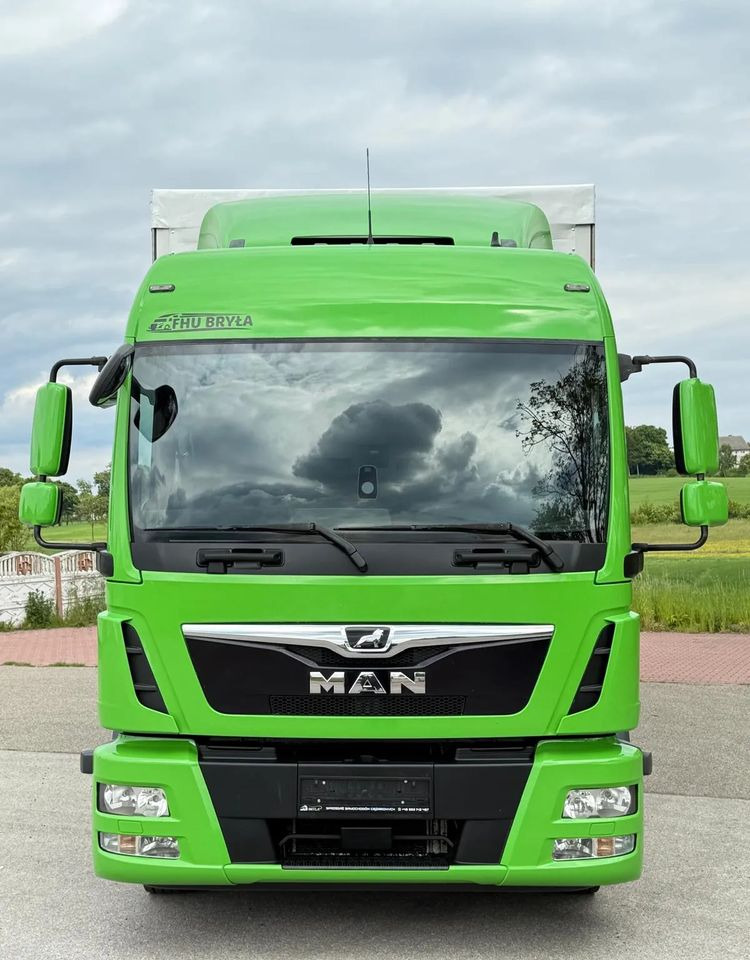MAN TGL12.250/E6/20PALET/10.2018/SERWISOWANY/NISKI PRZEBIEG/WINDA/FIRANKA//JAK NOWY/SERWISOWANY - Kamion s ceradom: slika MAN TGL12.250/E6/20PALET/10.2018/SERWISOWANY/NISKI PRZEBIEG/WINDA/FIRANKA//JAK NOWY/SERWISOWANY - Kamion s ceradom MAN TGL12.250/E6/20PALET/10.2018/SERWISOWANY/NISKI PRZEBIEG/WINDA/FIRANKA//JAK NOWY/SERWISOWANY - Kamion s ceradom: slika MAN TGL12.250/E6/20PALET/10.2018/SERWISOWANY/NISKI PRZEBIEG/WINDA/FIRANKA//JAK NOWY/SERWISOWANY - Kamion s ceradom