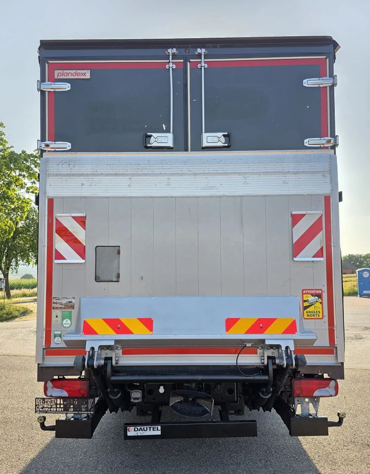 MAN TGM 15.290 / BURTO-FIRANKA / CAŁY NA PODUSZKACH /KLIMA POSTOJOWA / 2018R / NISKI PRZEBIEG / 18 PALET / E6 / JAK NOWY / WINDA / - Kamion s ceradom: slika MAN TGM 15.290 / BURTO-FIRANKA / CAŁY NA PODUSZKACH /KLIMA POSTOJOWA / 2018R / NISKI PRZEBIEG / 18 PALET / E6 / JAK NOWY / WINDA / - Kamion s ceradom MAN TGM 15.290 / BURTO-FIRANKA / CAŁY NA PODUSZKACH /KLIMA POSTOJOWA / 2018R / NISKI PRZEBIEG / 18 PALET / E6 / JAK NOWY / WINDA / - Kamion s ceradom: slika MAN TGM 15.290 / BURTO-FIRANKA / CAŁY NA PODUSZKACH /KLIMA POSTOJOWA / 2018R / NISKI PRZEBIEG / 18 PALET / E6 / JAK NOWY / WINDA / - Kamion s ceradom