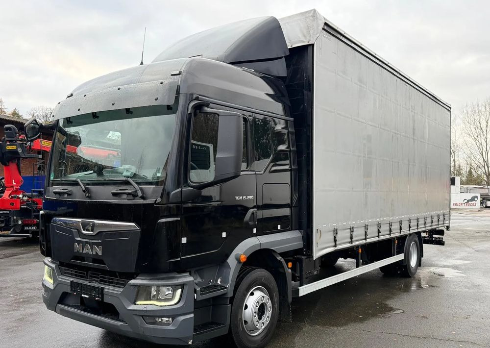 MAN TGM 15.290 / NOWY MODEL / E6 / 18PALET / 7720 ŁADOWNOŚĆ / SERWISOWANY / NOWY TACHOGRAF / NISKI PRZEBIEG / WINDA / FIRANKA / SPROWADZONY / 2022 / NISKI PRZEBIEG /PIERWSZY WŁAŚCICIEL/ - Kamion s ceradom: slika MAN TGM 15.290 / NOWY MODEL / E6 / 18PALET / 7720 ŁADOWNOŚĆ / SERWISOWANY / NOWY TACHOGRAF / NISKI PRZEBIEG / WINDA / FIRANKA / SPROWADZONY / 2022 / NISKI PRZEBIEG /PIERWSZY WŁAŚCICIEL/ - Kamion s ceradom MAN TGM 15.290 / NOWY MODEL / E6 / 18PALET / 7720 ŁADOWNOŚĆ / SERWISOWANY / NOWY TACHOGRAF / NISKI PRZEBIEG / WINDA / FIRANKA / SPROWADZONY / 2022 / NISKI PRZEBIEG /PIERWSZY WŁAŚCICIEL/ - Kamion s ceradom: slika MAN TGM 15.290 / NOWY MODEL / E6 / 18PALET / 7720 ŁADOWNOŚĆ / SERWISOWANY / NOWY TACHOGRAF / NISKI PRZEBIEG / WINDA / FIRANKA / SPROWADZONY / 2022 / NISKI PRZEBIEG /PIERWSZY WŁAŚCICIEL/ - Kamion s ceradom