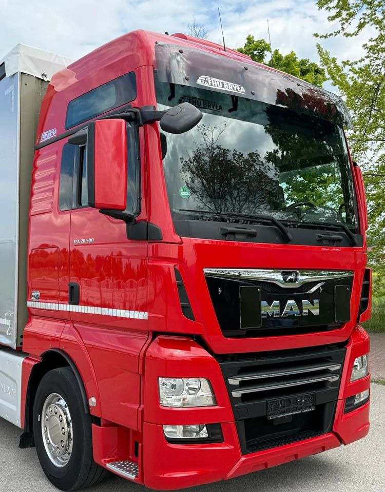 MAN TGX 26.500/LIFT/6X2/KLIMA POSTOJOWA/18PALET/E6/FIRANKA/WINDA/NISKI PRZEBIEG/JEDEN WŁAŚCICIEL/PODWIESZANA OŚ - Kamion s ceradom: slika MAN TGX 26.500/LIFT/6X2/KLIMA POSTOJOWA/18PALET/E6/FIRANKA/WINDA/NISKI PRZEBIEG/JEDEN WŁAŚCICIEL/PODWIESZANA OŚ - Kamion s ceradom MAN TGX 26.500/LIFT/6X2/KLIMA POSTOJOWA/18PALET/E6/FIRANKA/WINDA/NISKI PRZEBIEG/JEDEN WŁAŚCICIEL/PODWIESZANA OŚ - Kamion s ceradom: slika MAN TGX 26.500/LIFT/6X2/KLIMA POSTOJOWA/18PALET/E6/FIRANKA/WINDA/NISKI PRZEBIEG/JEDEN WŁAŚCICIEL/PODWIESZANA OŚ - Kamion s ceradom