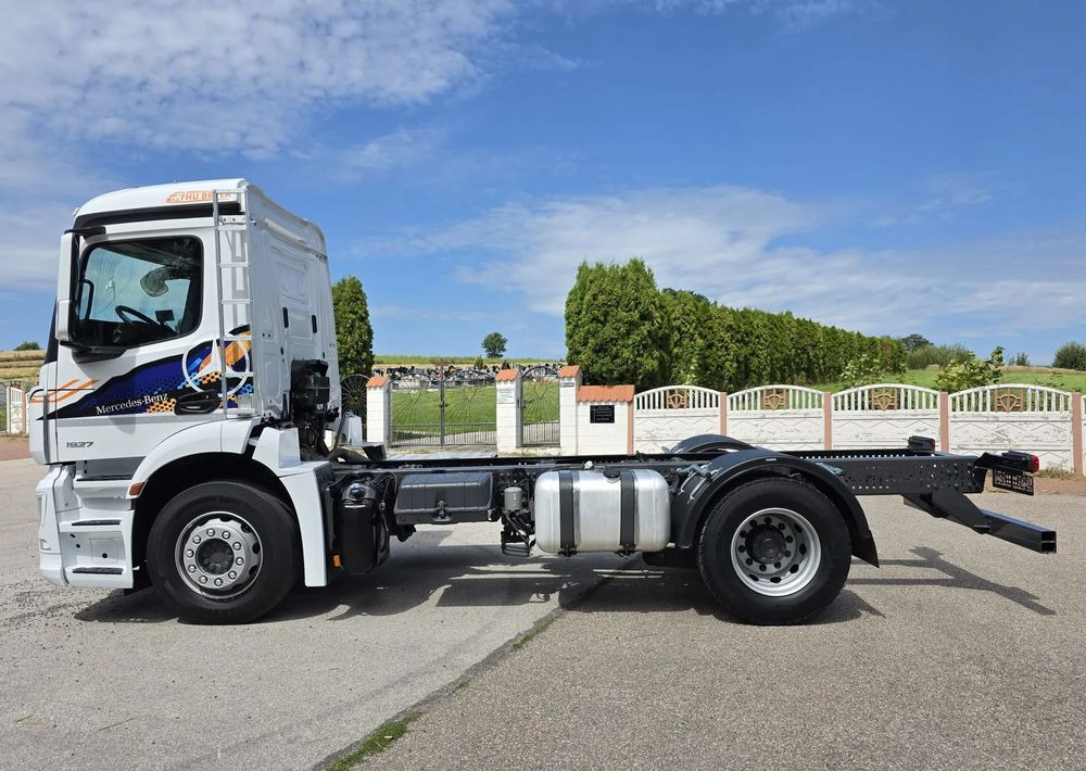 Mercedes-Benz ANTOS 1827 / ATEGO / ACTROS / E6 / ROZSTAW OSI 3.75M / WYWROT / BECZKA / UTRZYMANIE DRÓG / HAKOWIEC / SPROWADZONY / PIERWSZY WŁAŚCICIEL / STAN BDB - Kamion-šasija: slika Mercedes-Benz ANTOS 1827 / ATEGO / ACTROS / E6 / ROZSTAW OSI 3.75M / WYWROT / BECZKA / UTRZYMANIE DRÓG / HAKOWIEC / SPROWADZONY / PIERWSZY WŁAŚCICIEL / STAN BDB - Kamion-šasija Mercedes-Benz ANTOS 1827 / ATEGO / ACTROS / E6 / ROZSTAW OSI 3.75M / WYWROT / BECZKA / UTRZYMANIE DRÓG / HAKOWIEC / SPROWADZONY / PIERWSZY WŁAŚCICIEL / STAN BDB - Kamion-šasija: slika Mercedes-Benz ANTOS 1827 / ATEGO / ACTROS / E6 / ROZSTAW OSI 3.75M / WYWROT / BECZKA / UTRZYMANIE DRÓG / HAKOWIEC / SPROWADZONY / PIERWSZY WŁAŚCICIEL / STAN BDB - Kamion-šasija