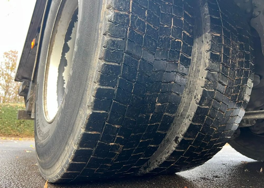 Kamion hladnjača Volvo FM 340 / IZOTERMA / WINDA / SPROWADZONY / 18 PALET / 10.2017 / E6 / STAN BARDZO DOBRY: slika Kamion hladnjača Volvo FM 340 / IZOTERMA / WINDA / SPROWADZONY / 18 PALET / 10.2017 / E6 / STAN BARDZO DOBRY Kamion hladnjača Volvo FM 340 / IZOTERMA / WINDA / SPROWADZONY / 18 PALET / 10.2017 / E6 / STAN BARDZO DOBRY: slika Kamion hladnjača Volvo FM 340 / IZOTERMA / WINDA / SPROWADZONY / 18 PALET / 10.2017 / E6 / STAN BARDZO DOBRY