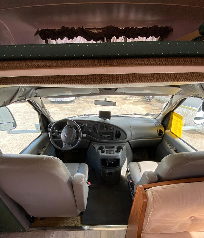 Coachmen freelander mm2920ds - Alkoven kamper: slika Coachmen freelander mm2920ds - Alkoven kamper Coachmen freelander mm2920ds - Alkoven kamper: slika Coachmen freelander mm2920ds - Alkoven kamper