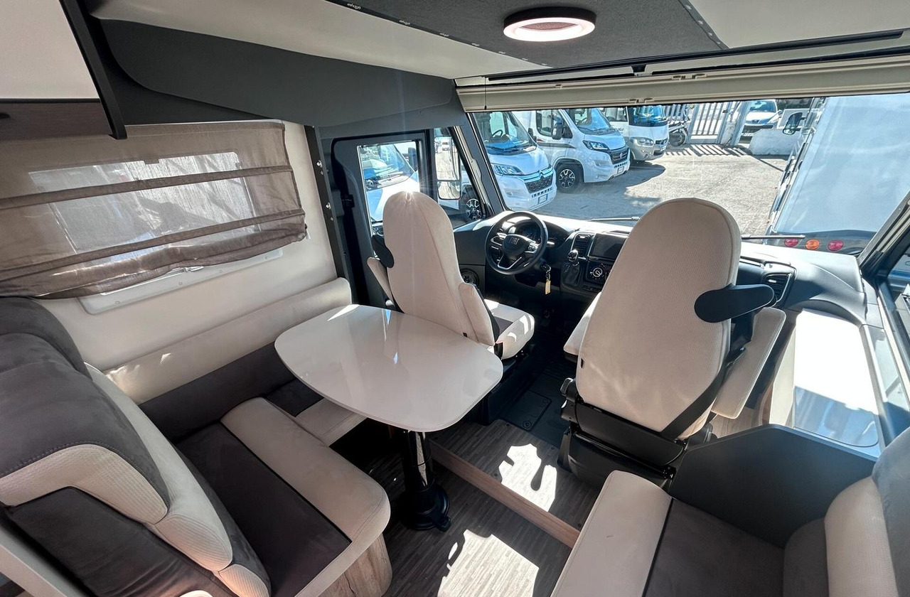 - Kamper: slika - Kamper - Kamper: slika - Kamper