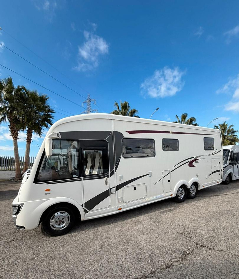 - Kamper: slika - Kamper - Kamper: slika - Kamper