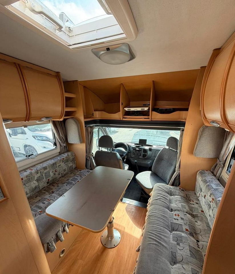 ROLLER TEAM GRANDUCA GARAGE P - Poluintegrirani kamper: slika  ROLLER TEAM GRANDUCA GARAGE P - Poluintegrirani kamper ROLLER TEAM GRANDUCA GARAGE P - Poluintegrirani kamper: slika  ROLLER TEAM GRANDUCA GARAGE P - Poluintegrirani kamper