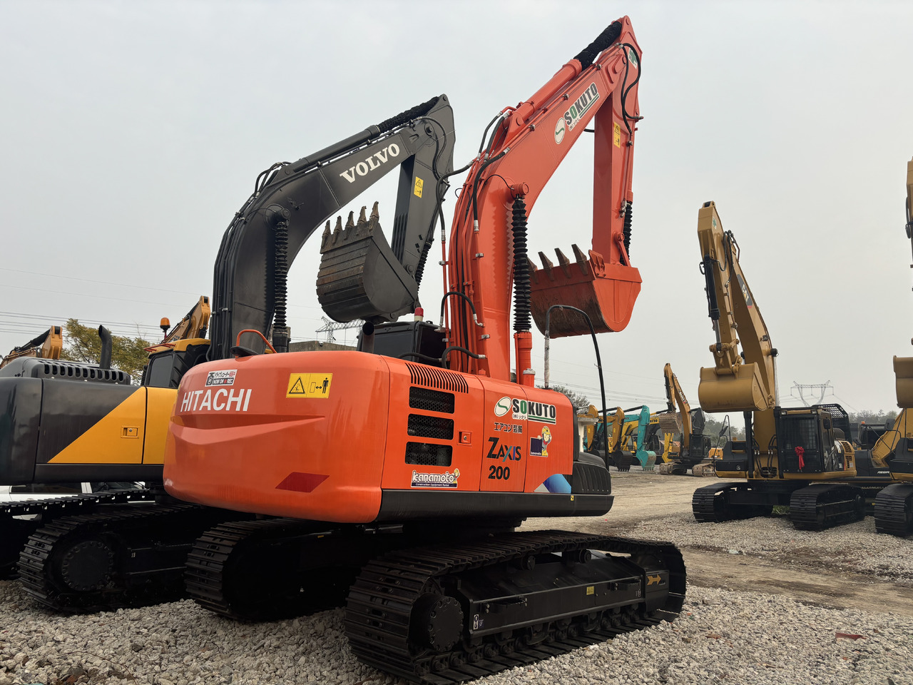 Hitachi Zx200-3 - Bager gusjeničar: slika Hitachi Zx200-3 - Bager gusjeničar Hitachi Zx200-3 - Bager gusjeničar: slika Hitachi Zx200-3 - Bager gusjeničar