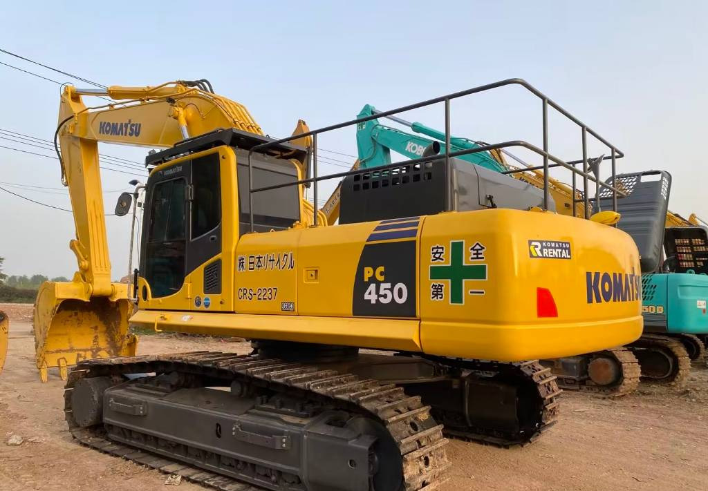 KOMATSU PC 450-8 - Bager gusjeničar: slika KOMATSU PC 450-8 - Bager gusjeničar KOMATSU PC 450-8 - Bager gusjeničar: slika KOMATSU PC 450-8 - Bager gusjeničar