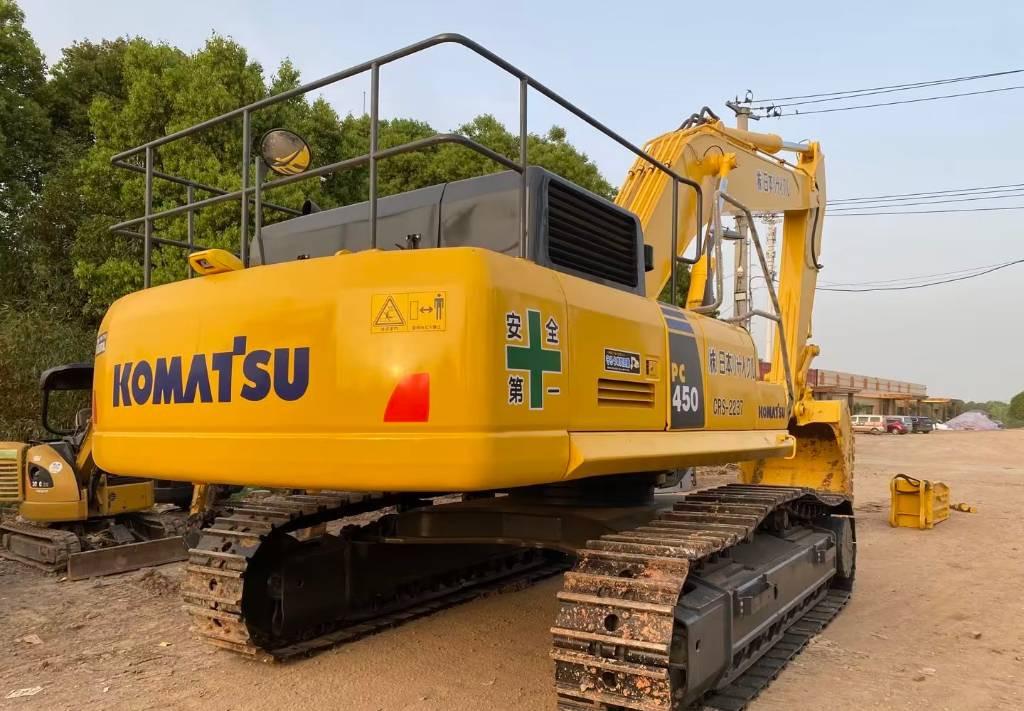 KOMATSU PC 450-8 - Bager gusjeničar: slika KOMATSU PC 450-8 - Bager gusjeničar KOMATSU PC 450-8 - Bager gusjeničar: slika KOMATSU PC 450-8 - Bager gusjeničar