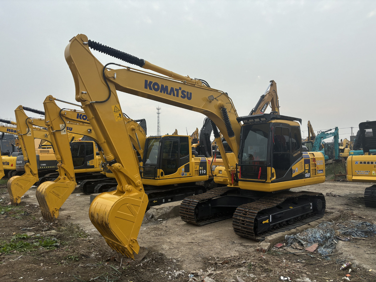 KOMATSU PC160 - Bager gusjeničar: slika KOMATSU PC160 - Bager gusjeničar KOMATSU PC160 - Bager gusjeničar: slika KOMATSU PC160 - Bager gusjeničar