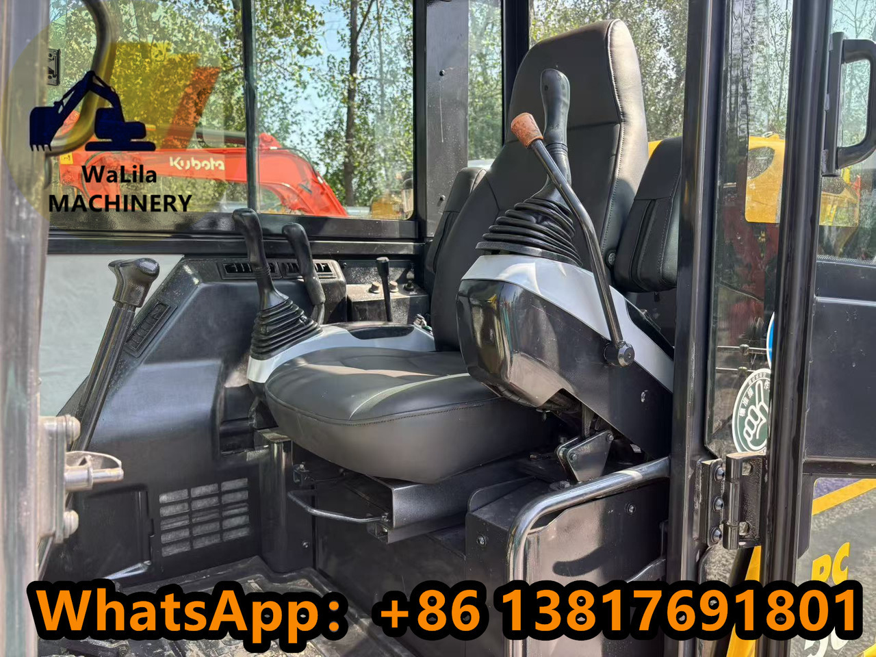 KOMATSU PC56-7 - Mini bager: slika KOMATSU PC56-7 - Mini bager KOMATSU PC56-7 - Mini bager: slika KOMATSU PC56-7 - Mini bager