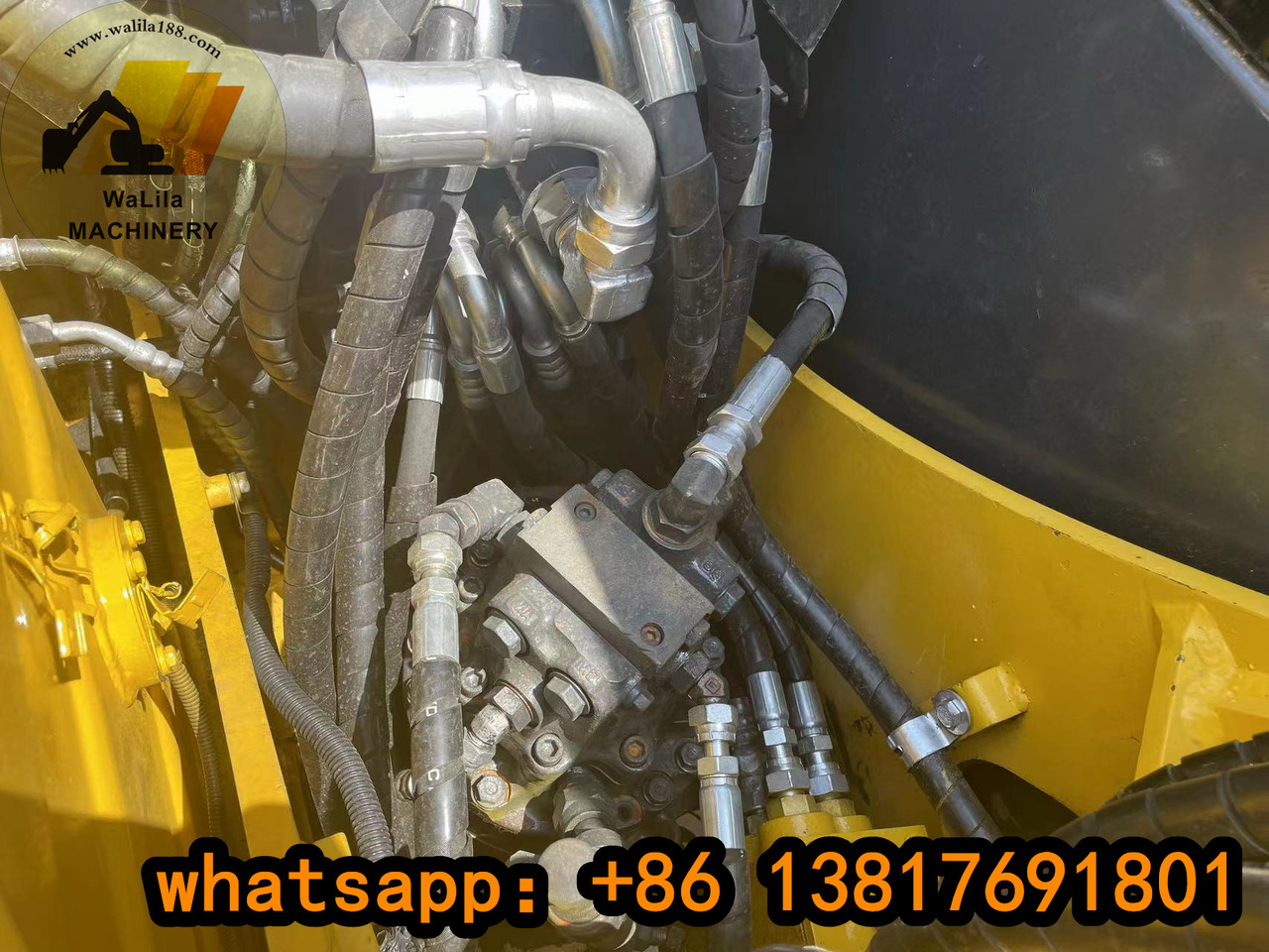 KOMATSU PC70-8 - Mini bager: slika KOMATSU PC70-8 - Mini bager KOMATSU PC70-8 - Mini bager: slika KOMATSU PC70-8 - Mini bager